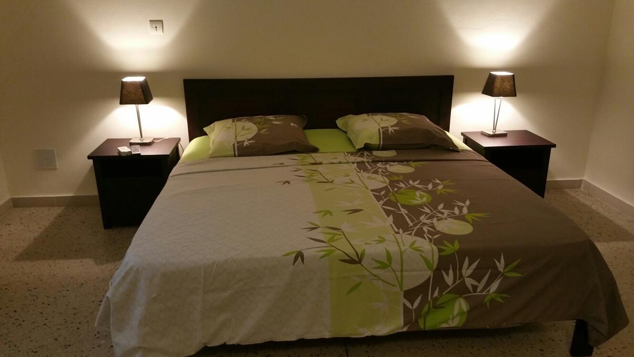 Bed and Breakfast Best View Ломе Екстер'єр фото